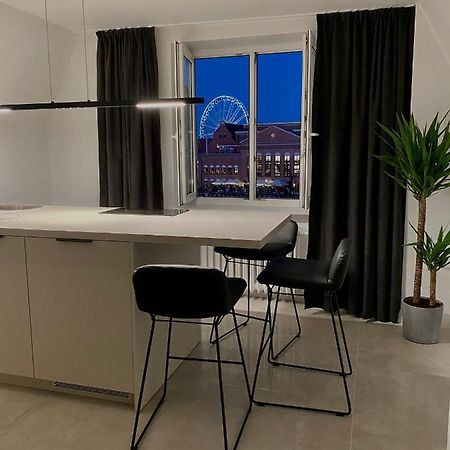 Apartament West - Targ Rybny Apartman Gdańsk Kültér fotó