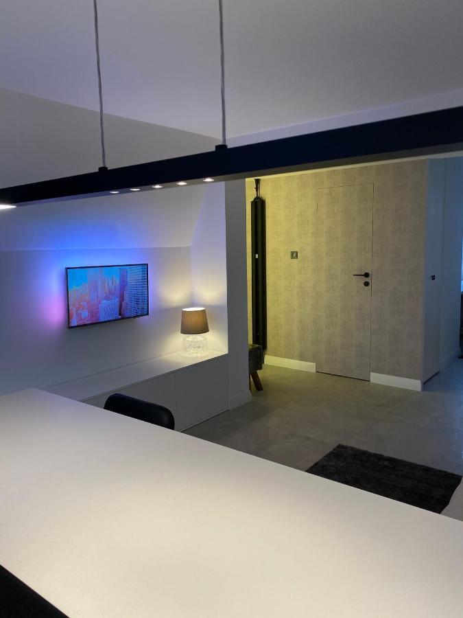 Apartament West - Targ Rybny Apartman Gdańsk Kültér fotó