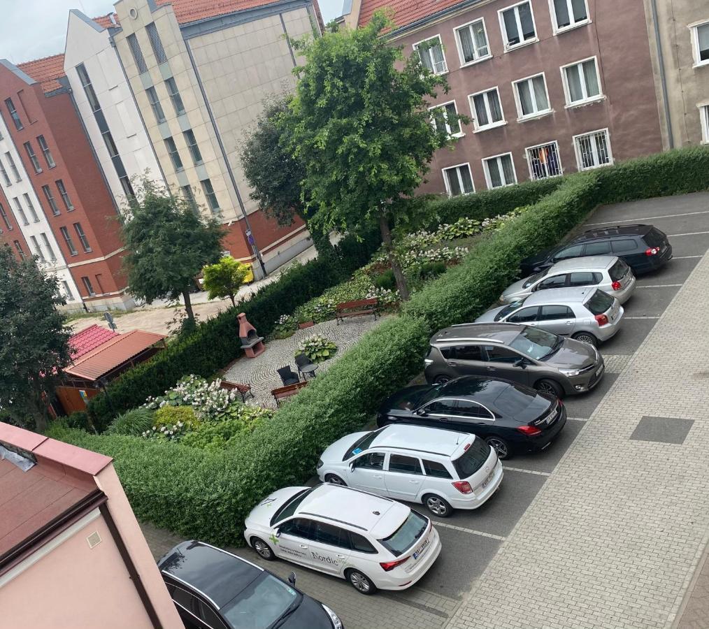 Apartament West - Targ Rybny Apartman Gdańsk Kültér fotó